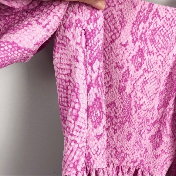 Stine Goya Irene Snake Printed Puff Sleeve Square Neck Top Blouse Pink XS - Picture 4 of 9